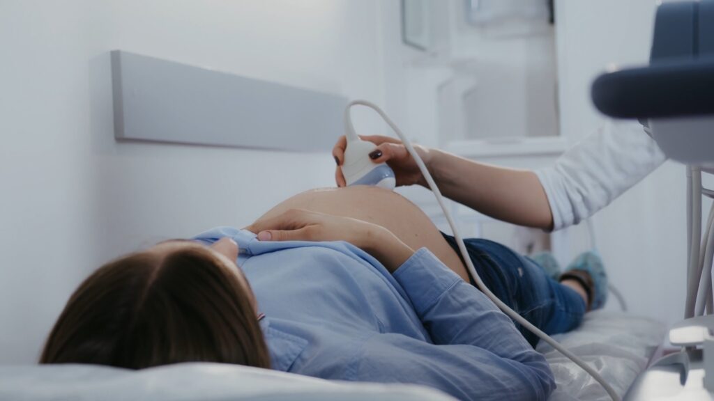 Obstetricians and Gynecologists Work with Other Healthcare Professionals in Atlanta